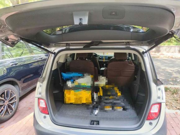 [上海·沪B] 二手别克别克GL62018款 18T 6座尊贵型