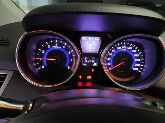 [深圳·鄂A] 二手现代朗动2015款 1.6L 自动尊贵型