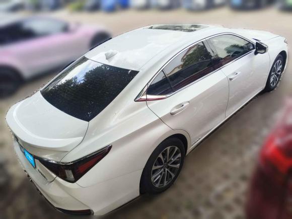 [广州·粤A] 二手雷克萨斯雷克萨斯ES2021款 300h 卓越版