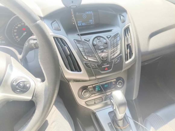 [杭州·浙A] 二手福特福克斯2012款 三厢 1.6L 自动风尚型