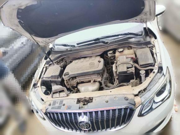 [武汉·鄂A] 二手别克英朗2015款 15N 手动精英型