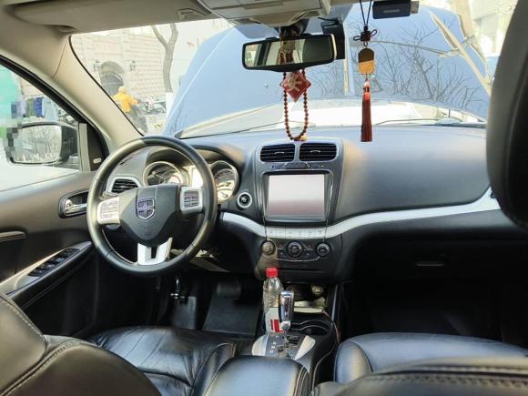 [青岛·鲁B] 二手道奇酷威2013款 2.4L 两驱尊尚版