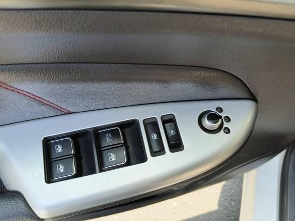 [常州·苏D] 二手长安长安CS752014款 1.8T 自动精英型 国IV