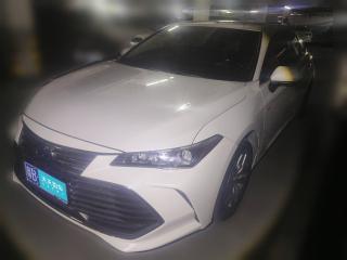 丰田亚洲龙2019款 双擎 2.5L 豪华版 国VI