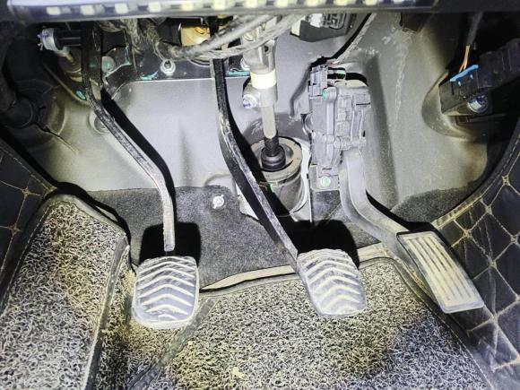 [宁波·浙C] 二手五菱汽车五菱宏光S32018款 1.5L 手动豪华型 国V