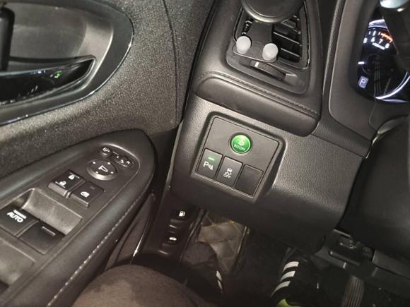 [杭州·苏E] 二手本田缤智2015款 1.8L CVT两驱豪华型