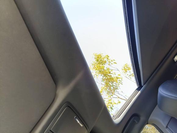 [南通·苏A] 二手本田本田UR-V2017款 370TURBO 两驱尊贵版 国V