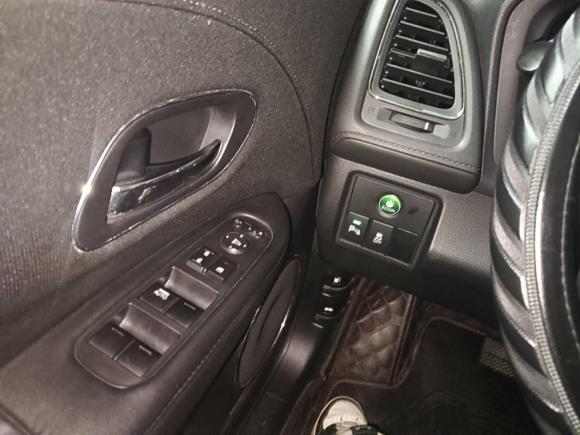 [合肥·皖A] 二手本田缤智2015款 1.8L CVT两驱豪华型