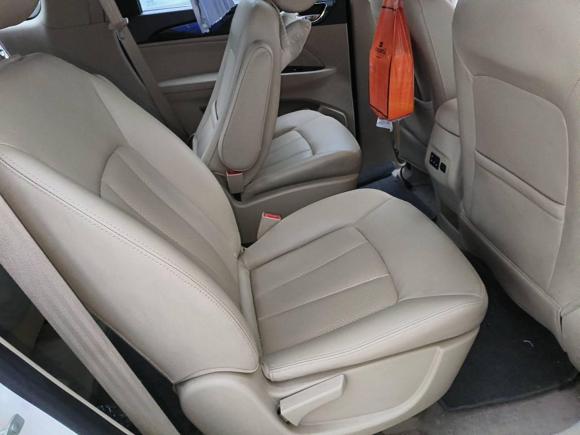 [广州·粤R] 二手宝骏宝骏7302016款 1.5L 手动舒适型 7座 国V