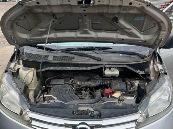 [佛山·粤E] 二手日产日产NV2002016款 改款 1.6L CVT豪华型