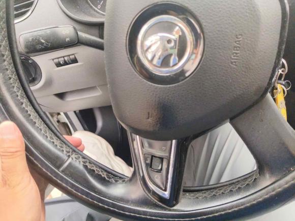 [苏州·苏E] 二手斯柯达明锐2015款 1.4TSI DSG逸俊版