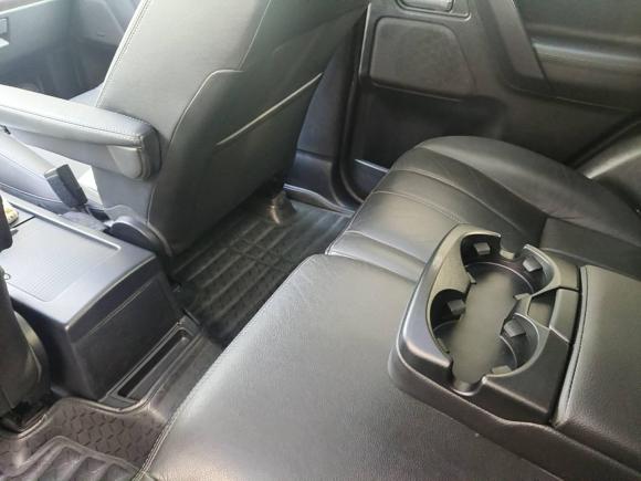 [上海·沪A] 二手路虎神行者22013款 2.2T SD4 SE柴油版