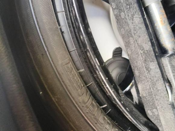 [上海·鲁W] 二手玛莎拉蒂Levante2016款 3.0T 标准型