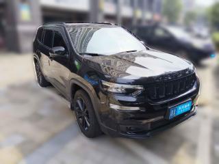 Jeep大指挥官2020款 2.0T 四驱夜鹰版