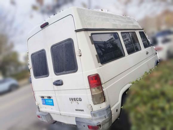 [合肥·皖A] 二手依维柯依维柯得意2017款 2.5T A35客车5-7座47Z5