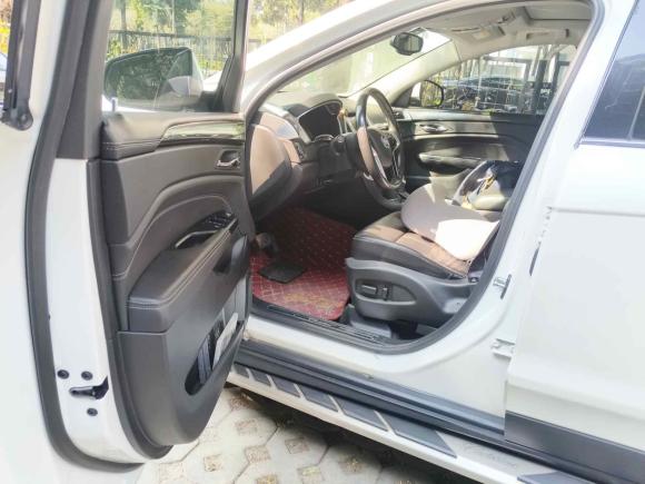 [广州·粤A] 二手凯迪拉克凯迪拉克SRX2015款 3.0L 舒适型