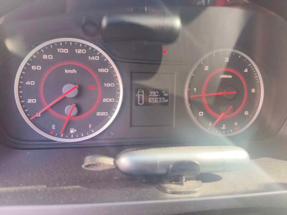 [南京·辽D] 二手上汽大通MAXUS大通G102018款 PLUS 1.9T 手动精英版 柴油