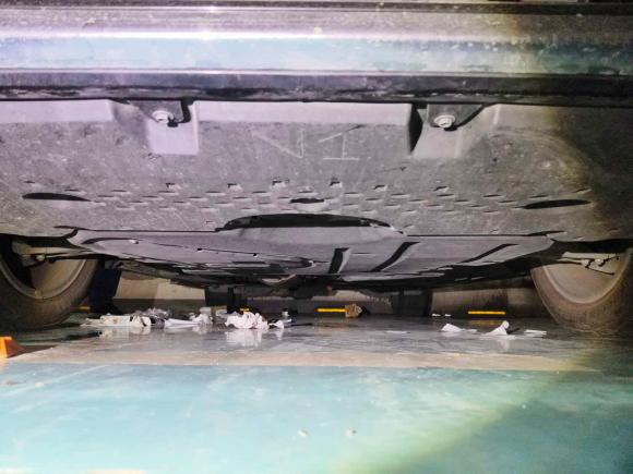 [武汉·鄂W] 二手丰田威尔法2024款 皇冠 双擎 2.5L 至尊版