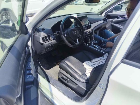 [上海·皖M] 二手本田雅阁2018款 260TURBO 豪华版 国V