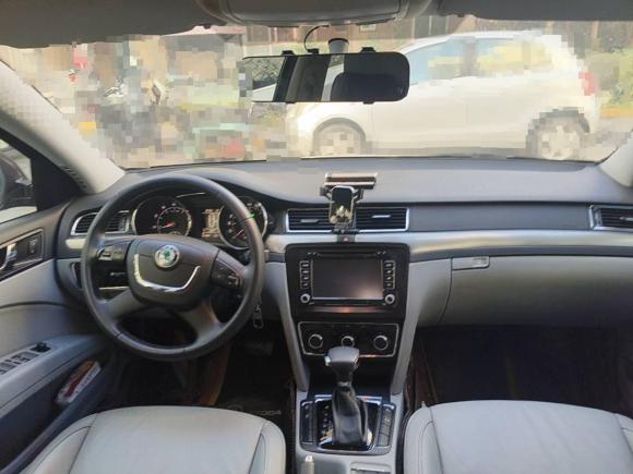 [西安·陕A] 二手斯柯达昊锐2012款 1.8TSI 自动优雅版