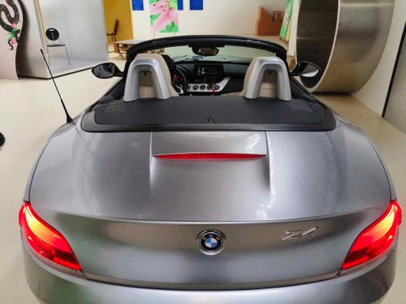 [上海·粤U] 二手宝马宝马Z42012款 sDrive20i领先型