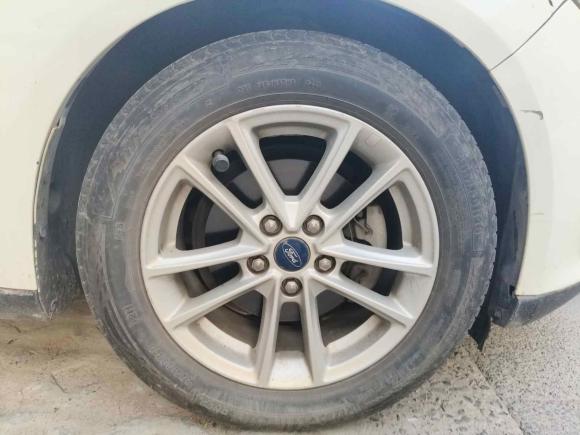 [上海·沪C] 二手福特福克斯2015款 两厢 EcoBoost 180 自动精英型