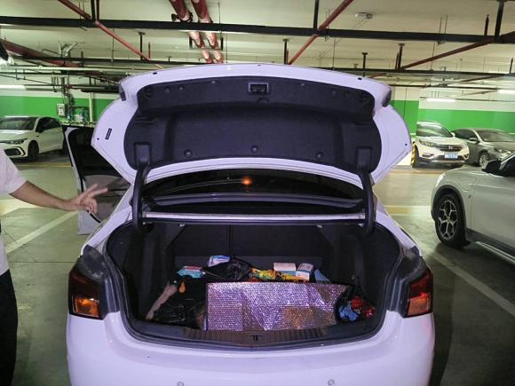 [杭州·浙A] 二手别克威朗2015款 三厢 15S 自动领先型