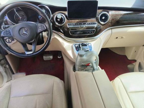 [深圳·粤B] 二手奔驰奔驰V级2017款 V 260 L 尊贵加长版