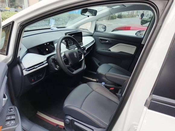 [常州·苏D] 二手奔腾奔腾NAT2023款 PRO 舒享出行换电版 401km