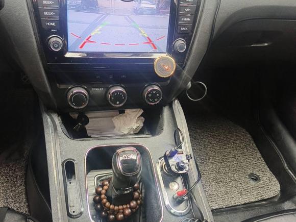 [湖州·沪C] 二手斯柯达明锐2017款 TSI280 DSG智行版