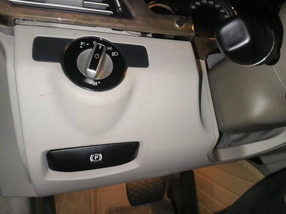 [深圳·湘A] 二手奔驰奔驰E级2009款 E 300 优雅型