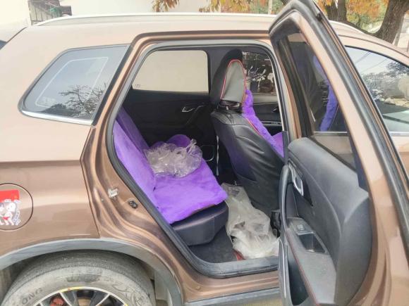 [宁波·浙B] 二手一汽森雅R72018款 R7C 1.6L 手动豪华型