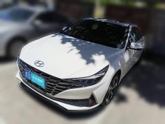 [青岛·鲁B] 现代伊兰特2022款 1.5L CVT LUX尊贵版