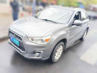 三菱劲炫ASX2013款 1.6L 手动两驱标准版