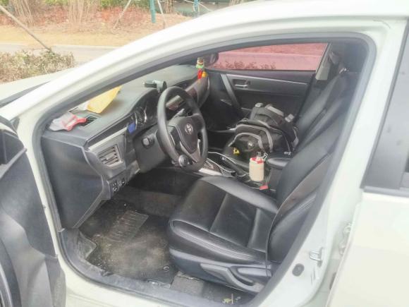 [青岛·鲁B] 二手丰田雷凌2014款 1.6G CVT精英版