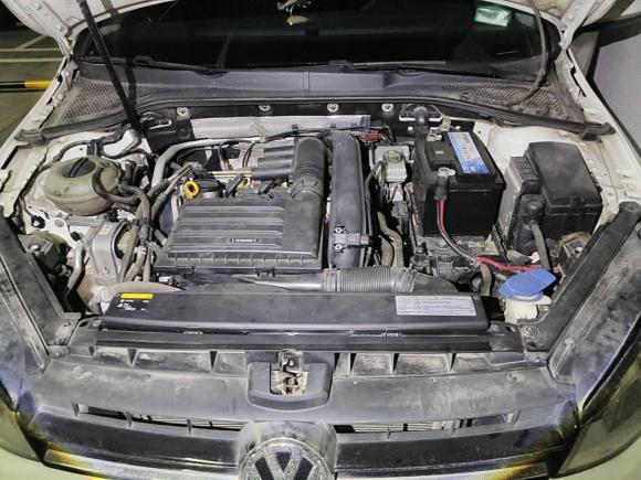 [西安·陕D] 二手大众高尔夫2015款 1.4TSI 自动舒适型