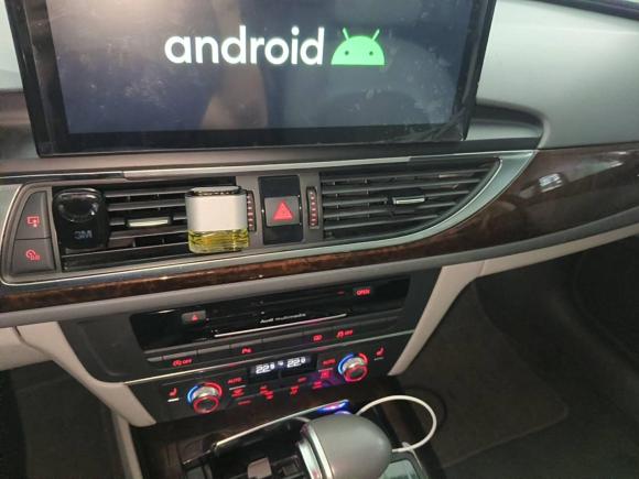 [广州·粤A] 二手奥迪奥迪A6L2012款 35 FSI 舒适型