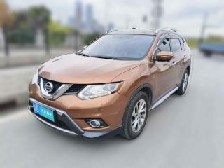 日产奇骏2014款 2.5L CVT至尊版 4WD