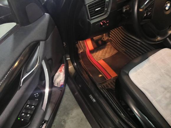 [武汉·鄂W] 二手宝马宝马X12012款 sDrive20i 领先型