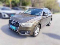[南京·苏A] 奥迪奥迪Q32015款 35 TFSI 舒适型