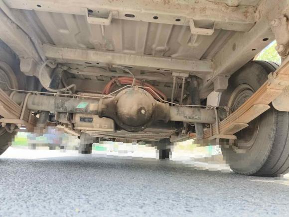 [武汉·鄂A] 二手东风御风御风EM262023款 标准版 41.472kWh 河南锂动