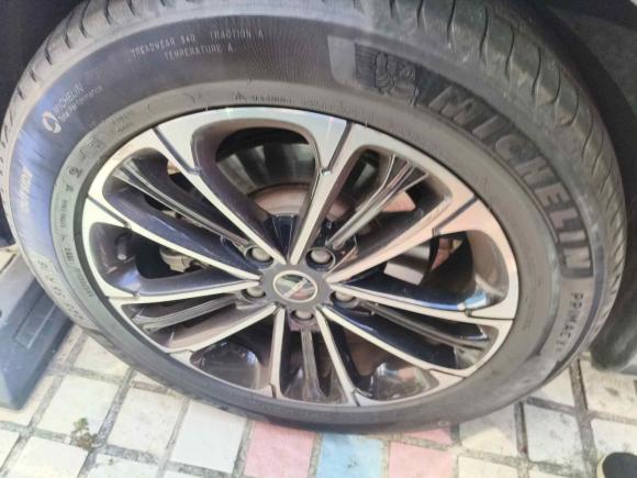 [深圳·粤B] 二手荣威荣威iMAX82022款 400TGI 尊荣版