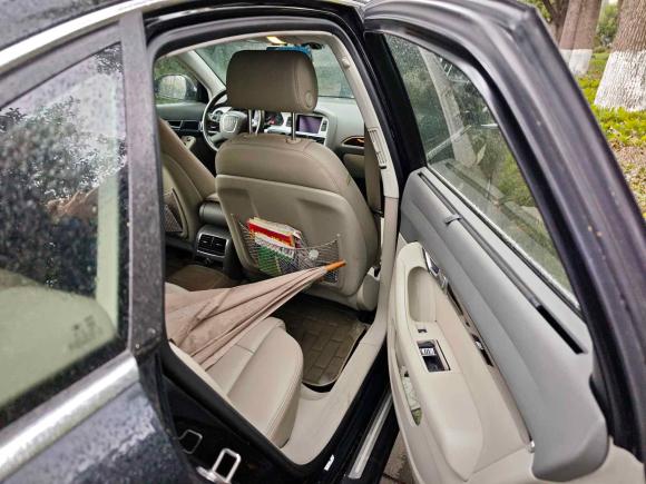 [上海·浙A] 二手奥迪奥迪A6L2010款 2.0 TFSI 自动标准型