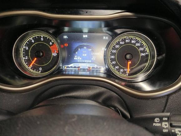 [上海·苏M] 二手Jeep自由光2016款 2.0L 智能版