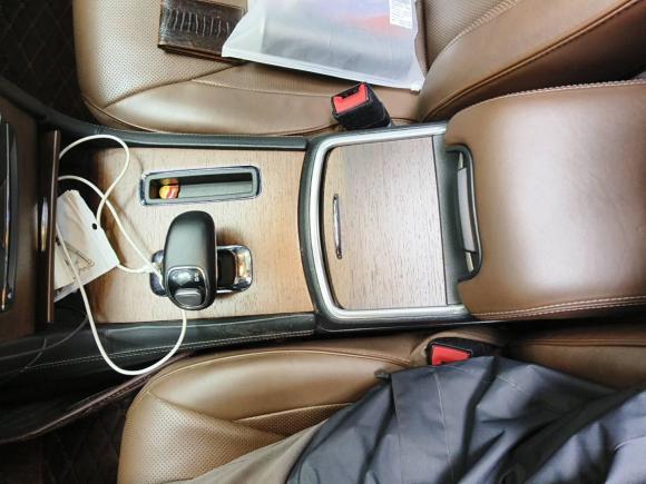 [成都·川A] 二手克莱斯勒克莱斯勒300C2014款 3.0L 卓越版