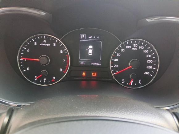 [深圳·粤S] 二手起亚起亚K32016款 1.6L 自动GL