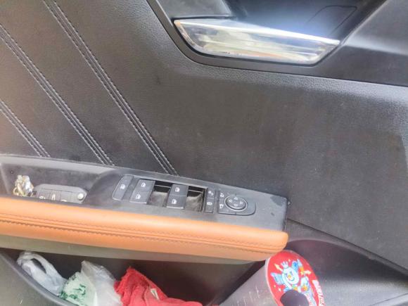 [武汉·鄂A] 二手比亚迪比亚迪e22021款 豪华型