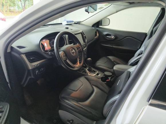 [常州·苏D] 二手Jeep自由光2016款 2.0L 优越版