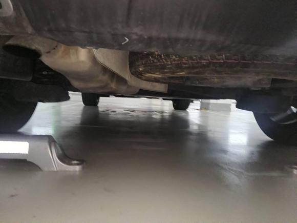 [青岛·鲁U] 二手标致标致50082017款 380THP 7座豪华版