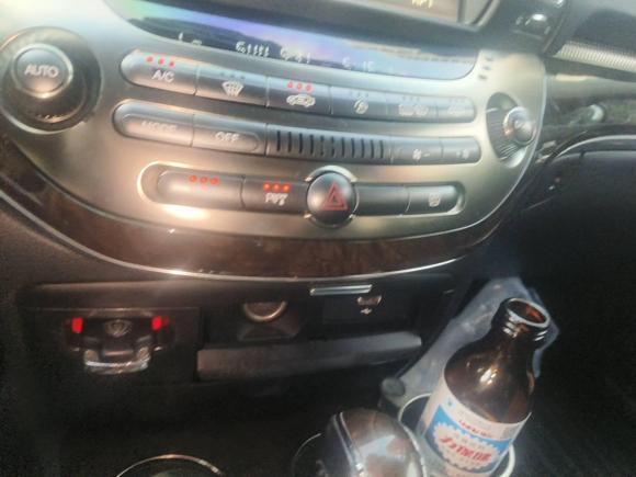 [深圳·粤B] 二手双龙主席2012款 2.8 CW600标准版